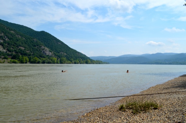 11/8/14 – We swam, we washed. People stared.