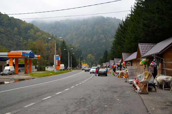 Iβll start with the worst thing about the mountains: Loads of Romanians selling big inflatable balls along the roadsides. Someone must be buying these β¦?