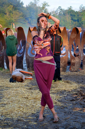 living-in-a-van-highlights-ozora-festival