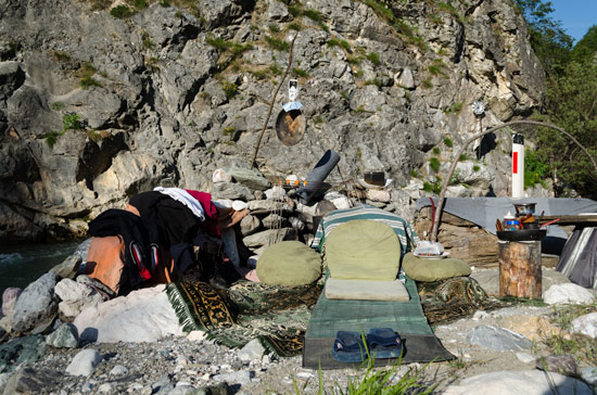 kosovo-river-squat-guest-bed
