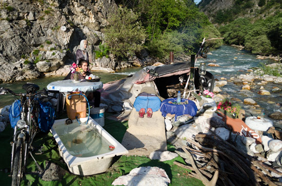 kosovo-river-squat-onsuite