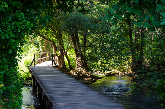 krka-national-park-croatia-tour-plank-walk