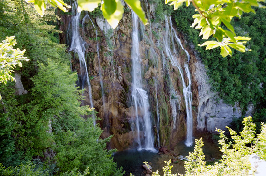 plitvicka-croatia-waterfall