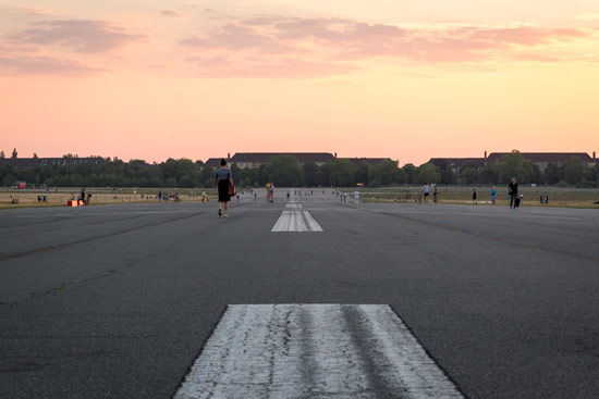 Tempelhof-airport-park-berlin-runway