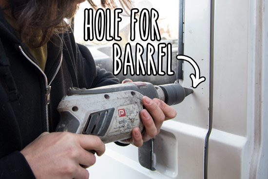 fitting-locks-for-vans-extra-campervan-security-11