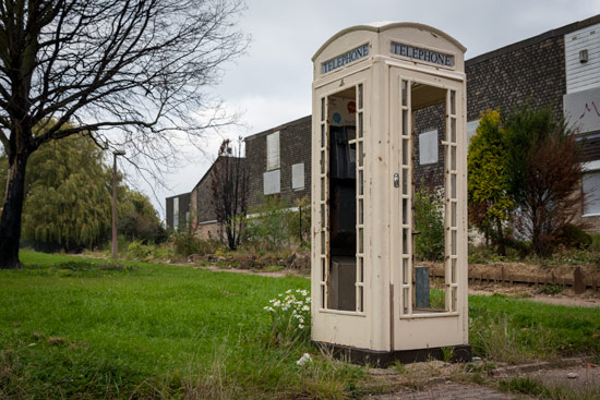 hull-city-of-culture-2017-white-phonebox