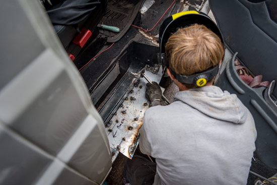 welding-van-wheel-arches-repairing-rust-holes12