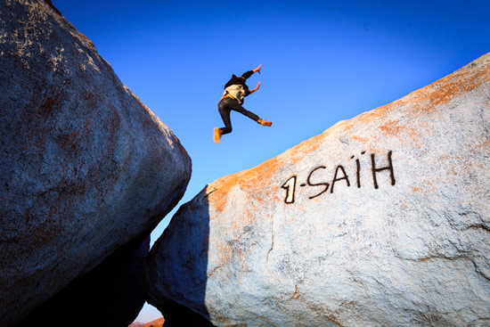 blue-rocks-tafraoute-morocco-by-campervan-rock-jumping