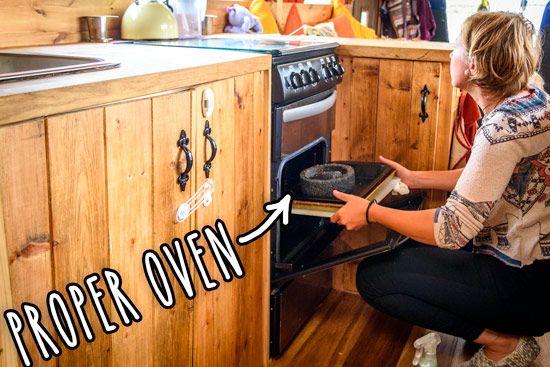 living-in-a-converted-bus-home-oven