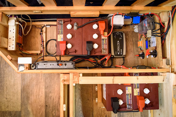 campervan-leisure-battery-replacement-12v-electrics